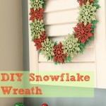 Lisa's DIY Snowflake Wreath1 Lisa's DIY Snowflake Wreath1