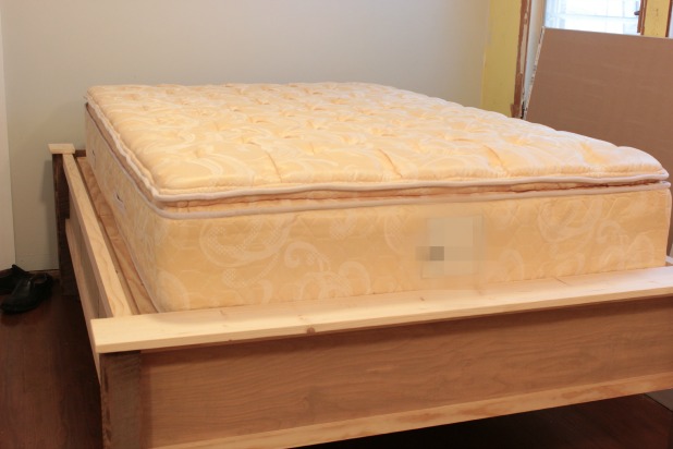 DIY Wood Bed Frame