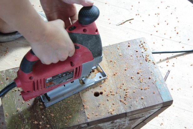 diy wooden mailbox