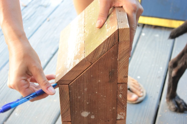 diy wooden mailbox assembly