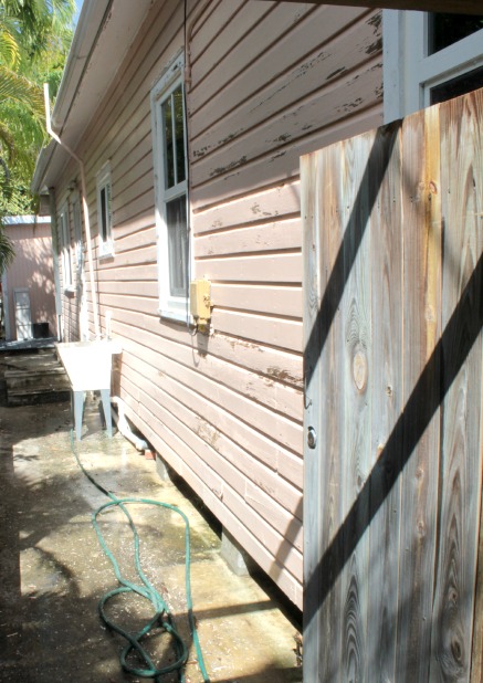 exterior-after-power-washing