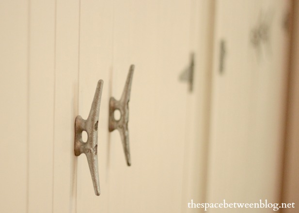 guest bedroom diy wood closet door handles - boat cleats