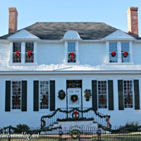 Historic High St in Cambridge, MD at Christmas
