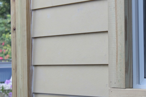 how to caulk exterior siding