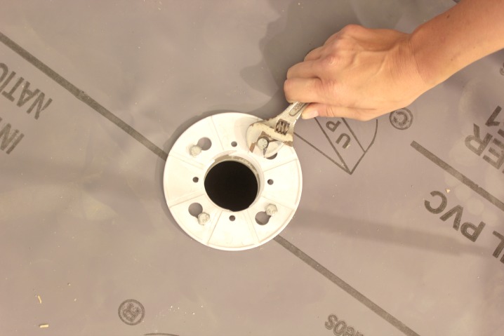 installing a pvc shower liner