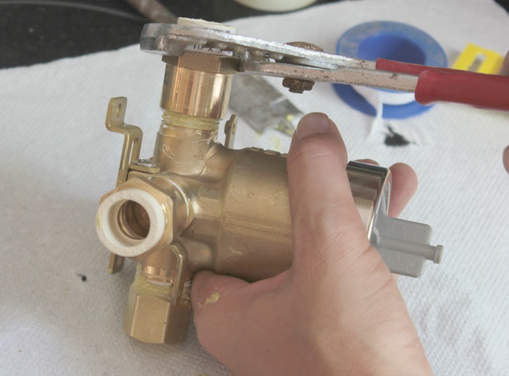installing a shower valve