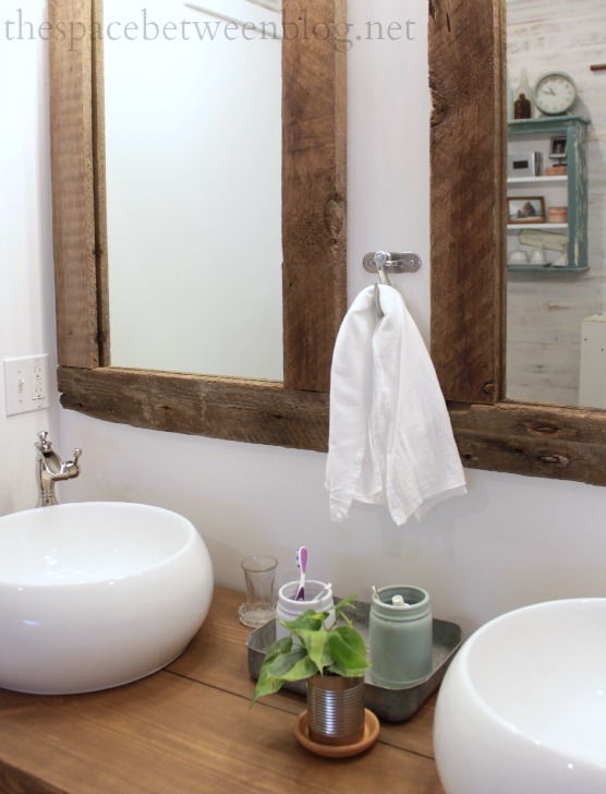 rustic bathroom vanity and mirrors