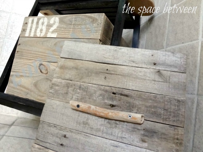 pallet wood project - how to build a crate out of pallet slats