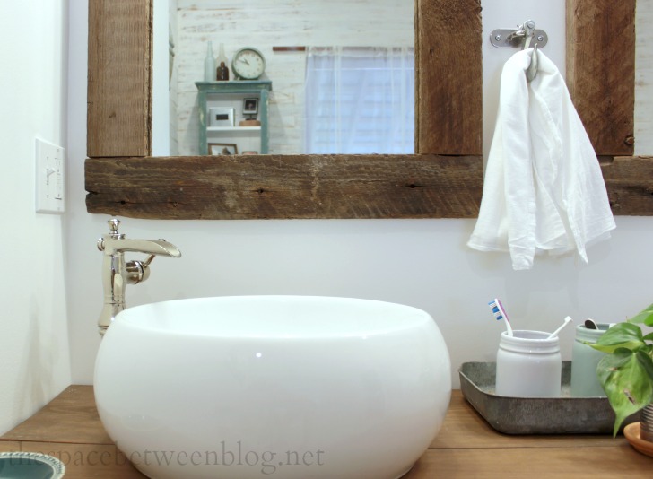 DIY Wood Mirror Frame for Bathroom Vanity