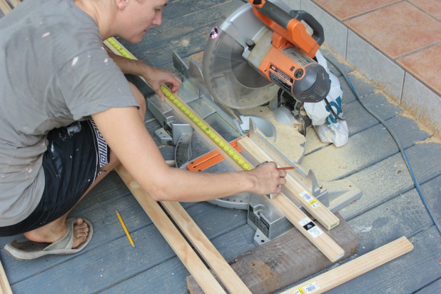 wood bed frame cuts